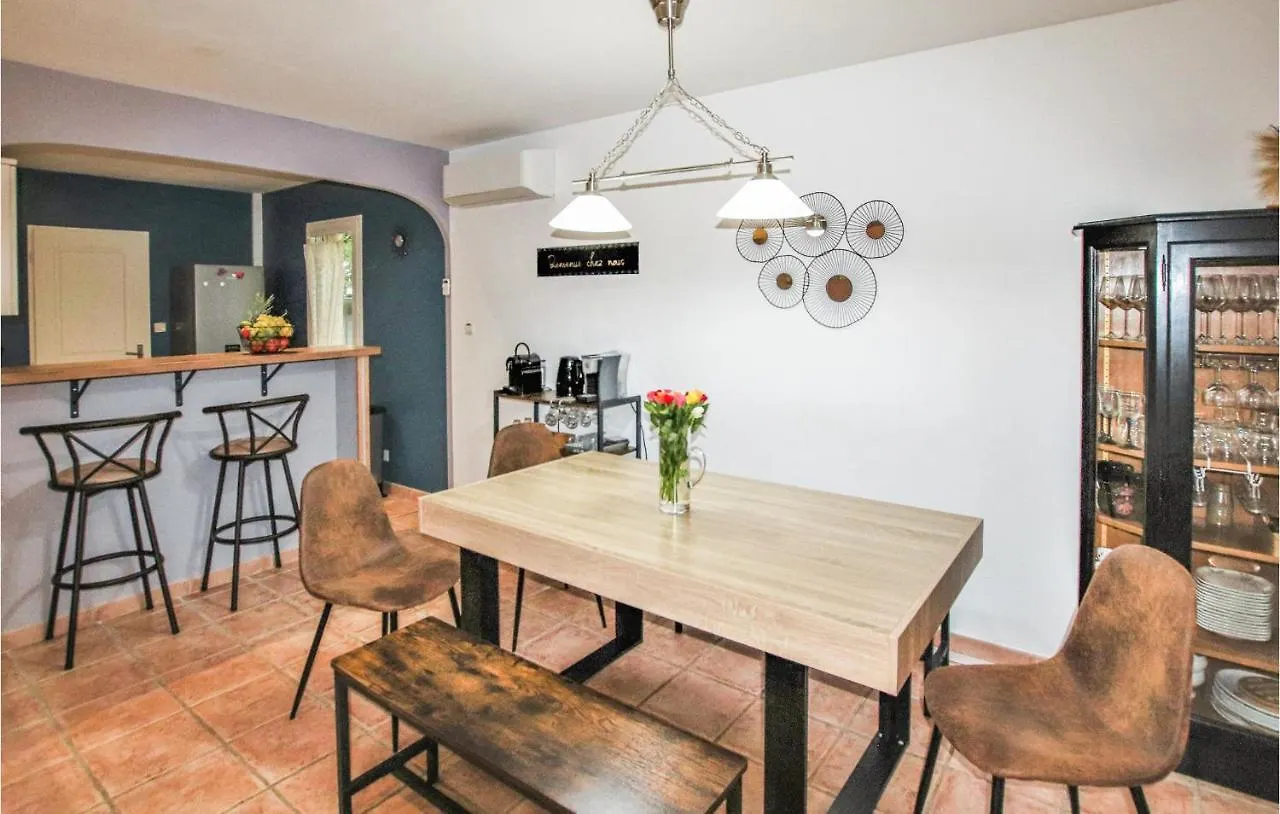 Stunning Home In Montelimar France